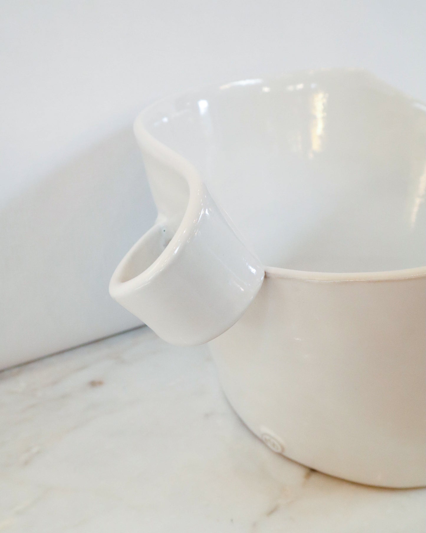 Montes Doggett Bowl With Handles