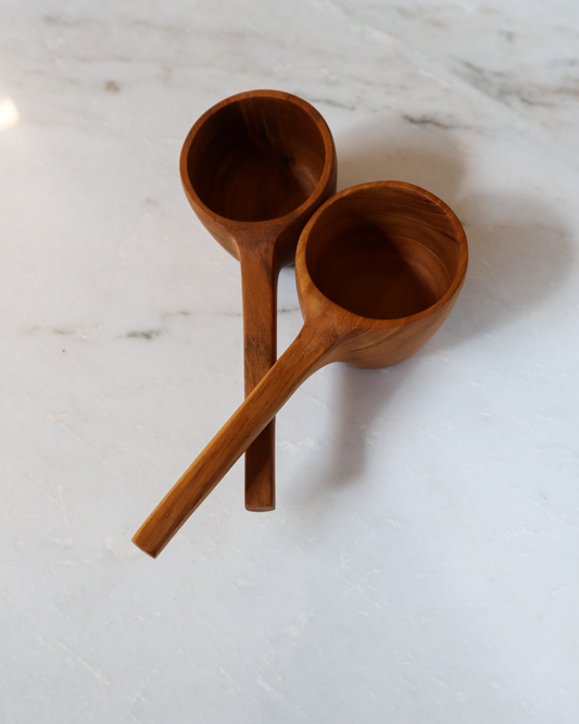 Teak Scoop