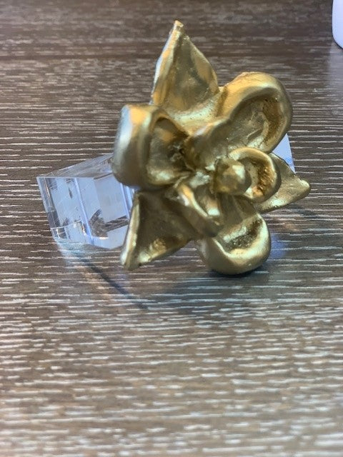 Acrylic Flower Napkin Rings-EA